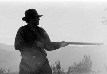 Burying the Past: Legacy of the Mountain Meadows Massacre (2004)