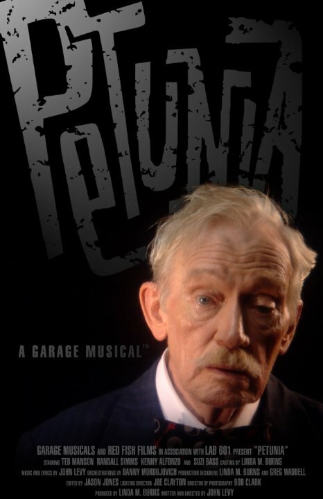 Petunia (2002) постер